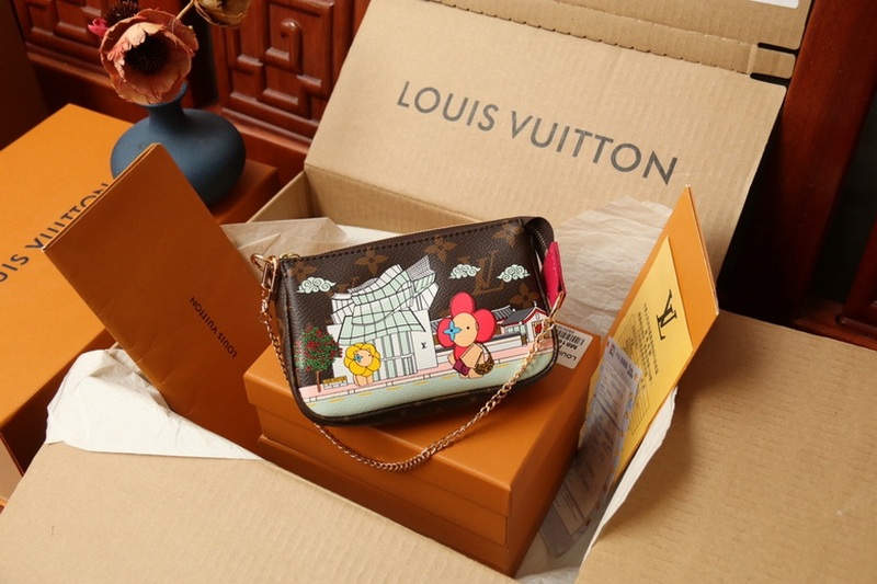 LV Wallets 294